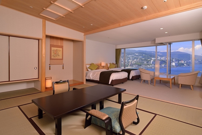Imagen de la habitación del Hotel Atami Korakuen. Foto 3
