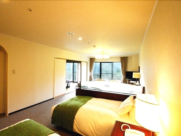 Imagen de la habitación del Hotel Atami Morino Onsen. Foto 5
