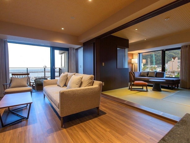 Imagen de la habitación del Hotel Atami Nagisakan. Foto 10