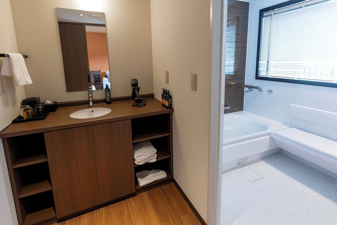 Imagen de la habitación del Hotel Atami Nagisakan. Foto 11