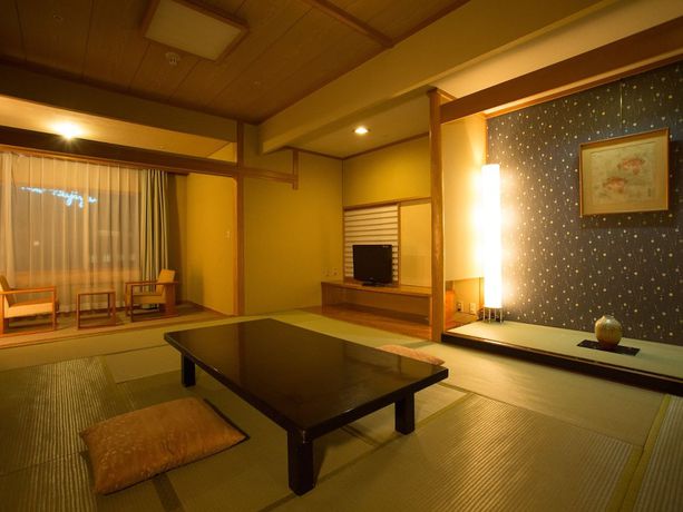 Imagen de la habitación del Hotel Atami New Fujiya. Foto 6