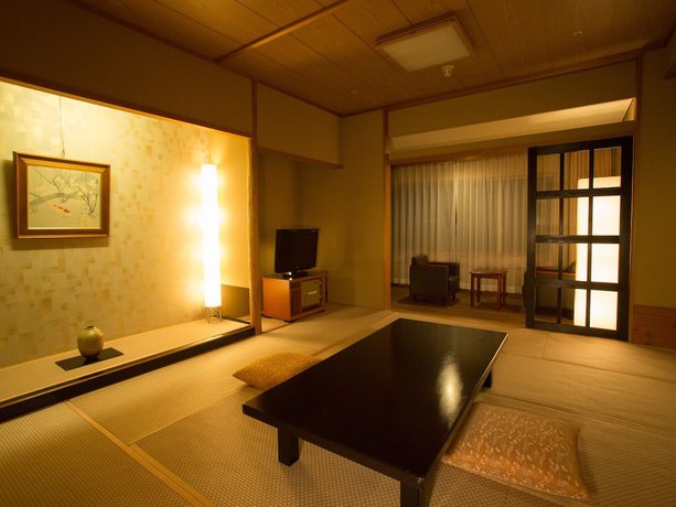Imagen de la habitación del Hotel Atami New Fujiya. Foto 10