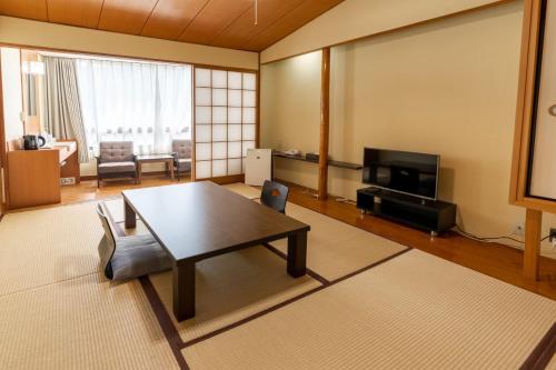 Imagen de la habitación del Hotel Atami Onsen Yume Iroha. Foto 20