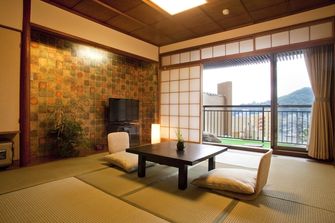 Imagen de la habitación del Hotel Atami Onsen Yuyado Ichibanchi. Foto 6