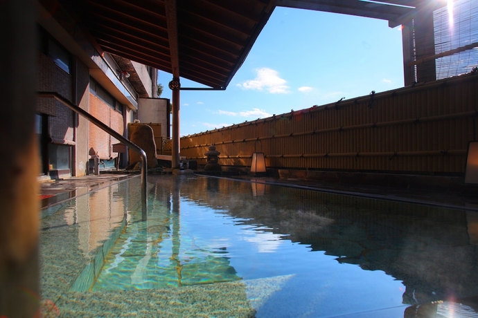 Imagen de la piscina del Hotel Atami Onsen Yuyado Ichibanchi. Foto 17