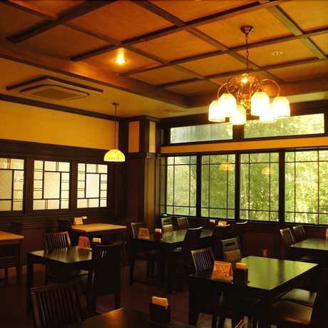 Imagen del bar/restaurante del Hotel Atami Paipu No Kemuri. Foto 5