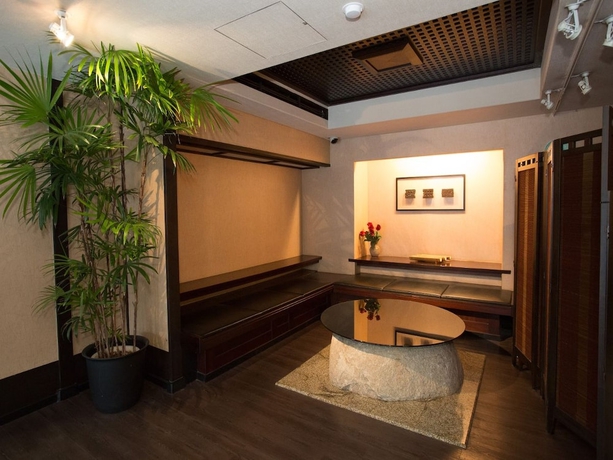 Imagen de los interiores del Hotel Atami Season. Foto 16