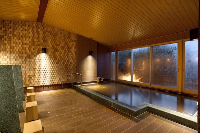 Imagen de la piscina del Hotel Atami Sekaie. Foto 18
