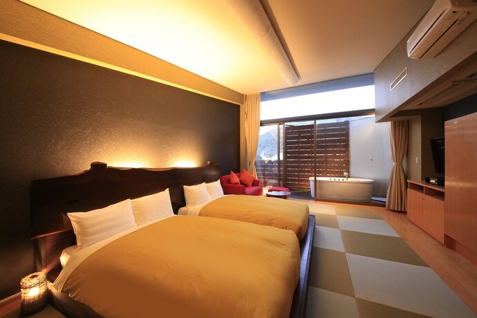 Imagen de la habitación del Hotel Atami Tensui. Foto 13