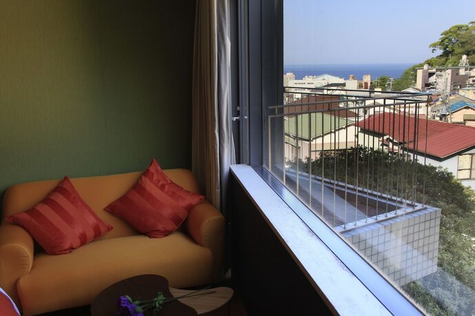 Imagen de la habitación del Hotel Atami Tensui. Foto 19