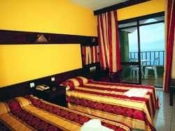 Imagen de la habitación del Hotel Atan Park. Foto 3