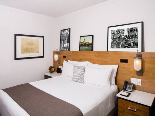 Imagen de la habitación del Hotel Atandt and Conference Center At The University Of Texas. Foto 12