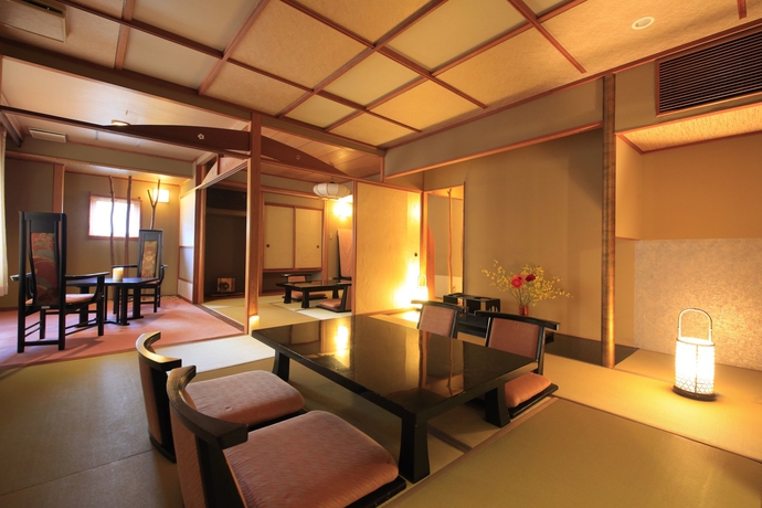 Imagen de la habitación del Hotel Atarayo Nishiizu. Foto 9