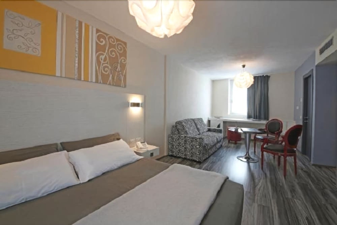 Imagen de la habitación del Hotel Atelier Design. Foto 5