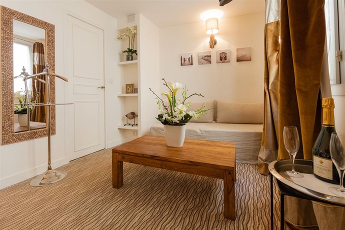 Imagen de los interiores del Hotel Atelier Montparnasse. Foto 11