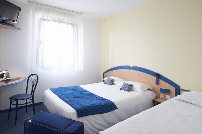 Imagen de la habitación del Hotel Atena Bordeaux Sud Est Cr&eacute;on - V&eacute;lo Friendly. Foto 12
