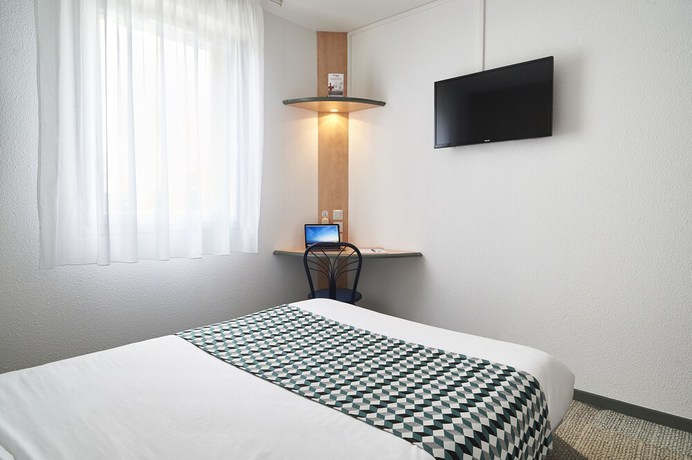 Imagen de la habitación del Hotel Atena Bordeaux Sud Est Cr&eacute;on - V&eacute;lo Friendly. Foto 15