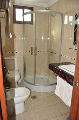 Imagen de la habitación del Hotel Atenas. Foto 8