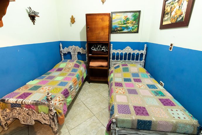 Imagen de la habitación del Hotel Atenas Jeric&oacute;. Foto 4