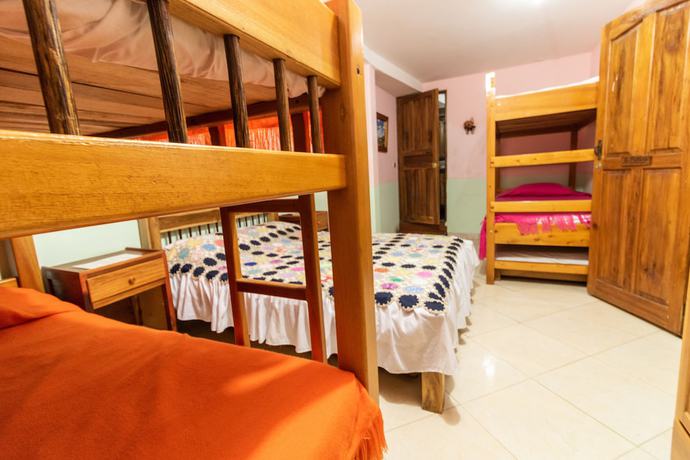 Imagen de la habitación del Hotel Atenas Jeric&oacute;. Foto 14