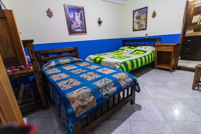 Imagen de la habitación del Hotel Atenas Jeric&oacute;. Foto 19