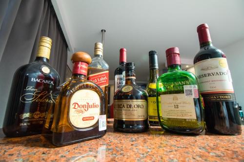 Imagen de la habitación del Hotel Atenas Plaza. Foto 8