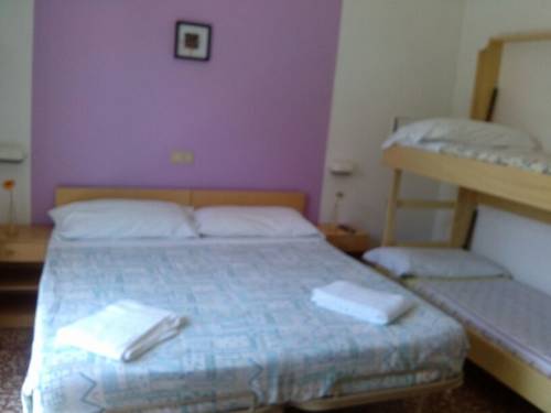 Imagen de la habitación del Hotel Atene Albergo Riccione. Foto 1