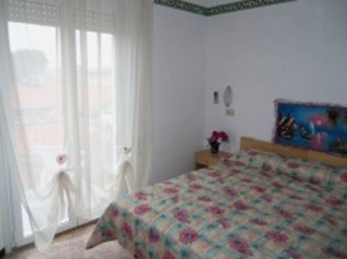 Imagen de la habitación del Hotel Atene Albergo Riccione. Foto 2