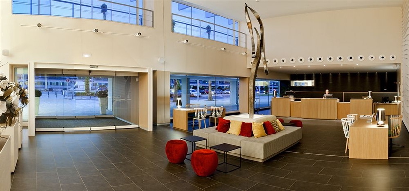 Imagen de los interiores del Hotel Atenea Port Barcelona Mataro. Foto 9