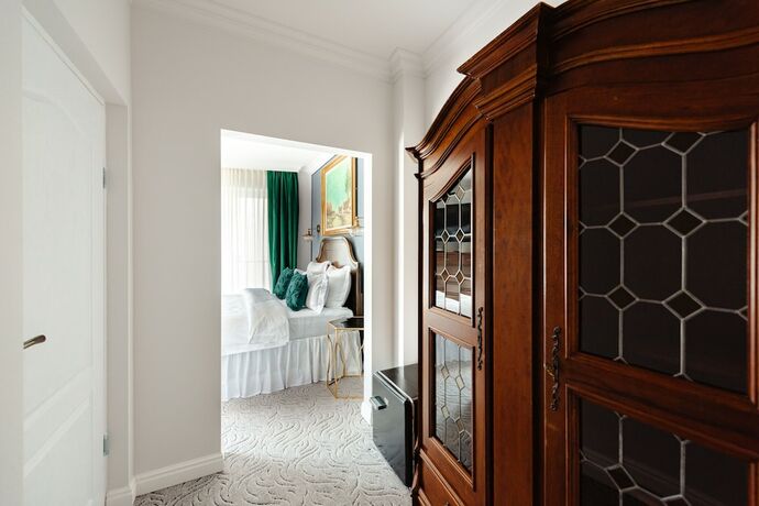 Imagen de la habitación del Hotel Ateneea Luxury Rooms. Foto 12