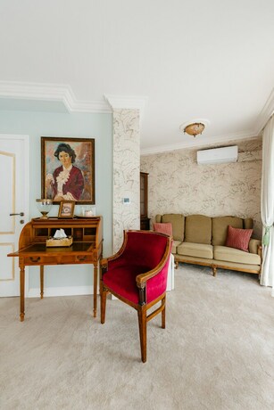 Imagen de la habitación del Hotel Ateneea Luxury Rooms. Foto 20