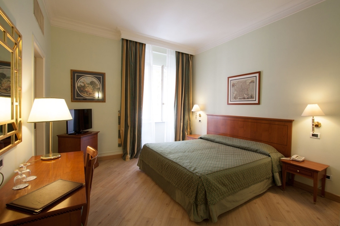 Imagen de la habitación del Hotel Ateneo Garden Palace. Foto 5