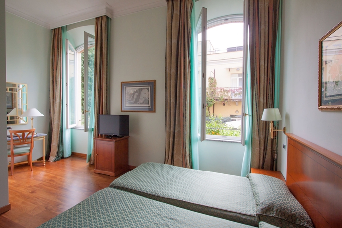 Imagen de la habitación del Hotel Ateneo Garden Palace. Foto 14