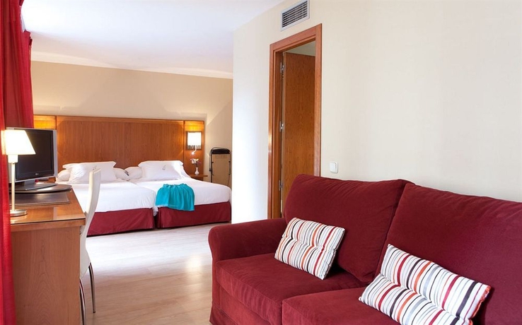 Imagen de la habitación del Hotel Ateneo, Puerta del Sol. Foto 6