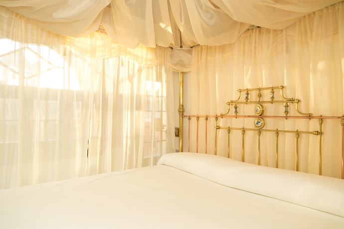 Imagen de la habitación del Hotel Ateneo Sevilla. Foto 2