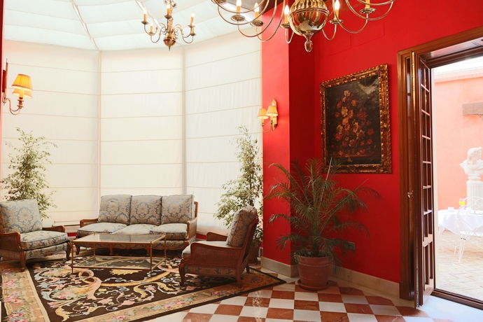 Imagen de los interiores del Hotel Ateneo Sevilla. Foto 13