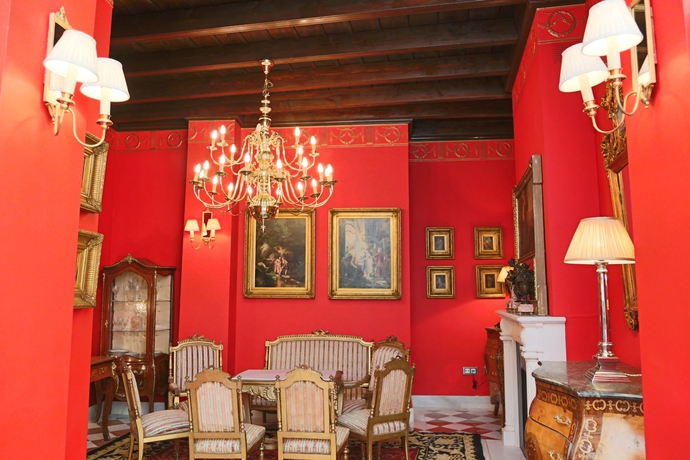 Imagen de los interiores del Hotel Ateneo Sevilla. Foto 14