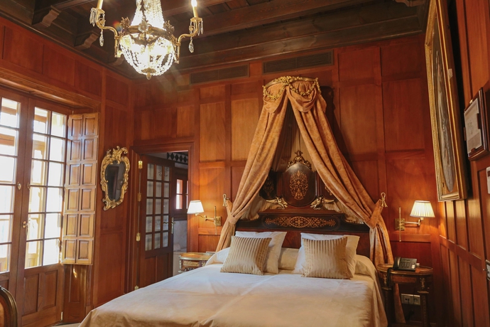 Imagen de la habitación del Hotel Ateneo Sevilla. Foto 6