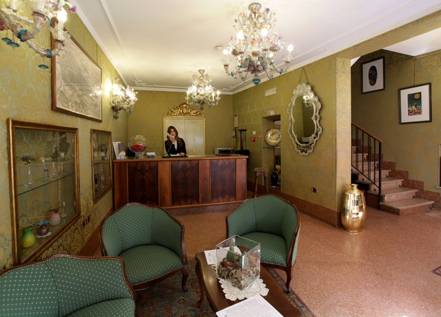 Imagen de los interiores del Hotel Ateneo, Venecia. Foto 16