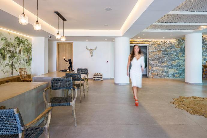 Imagen de los interiores del Hotel Atermono Boutique Resort and Spa. Foto 11