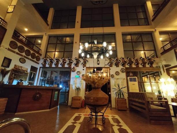 Imagen de los interiores del Hotel Aterna. Foto 20