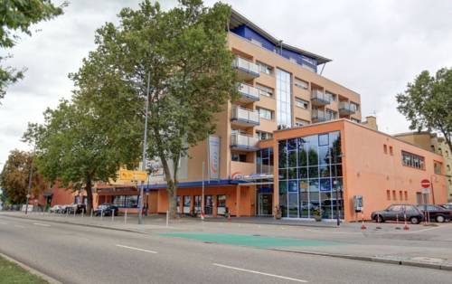 Imagen de la habitación del Hotel Ates Kehl. Foto 2