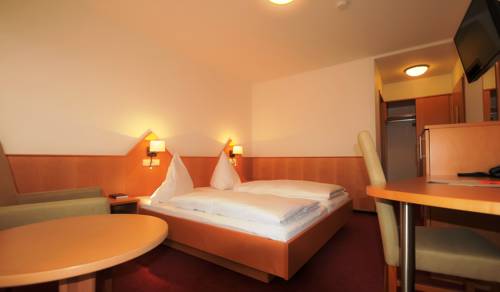 Imagen de la habitación del Hotel Ates Kehl. Foto 4