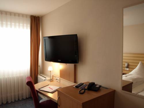 Imagen de la habitación del Hotel Ates Kehl. Foto 6