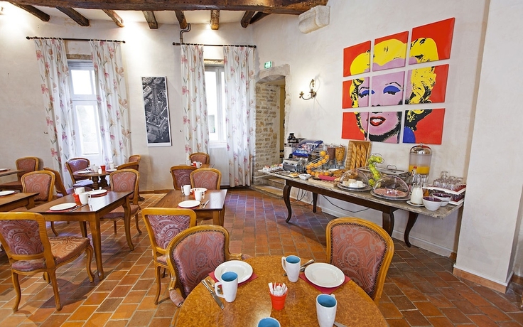 Imagen del bar/restaurante del Hotel Athanor. Foto 4