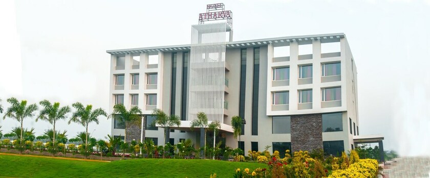 Imagen general del Hotel Atharva, Ujjain. Foto 1