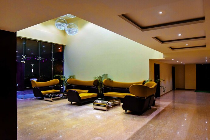 Imagen de los interiores del Hotel Atharva, Ujjain. Foto 19