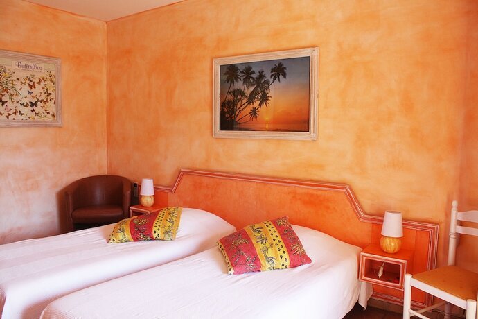 Imagen general del Hotel Ath&eacute;nopolis, Grimaud. Foto 6