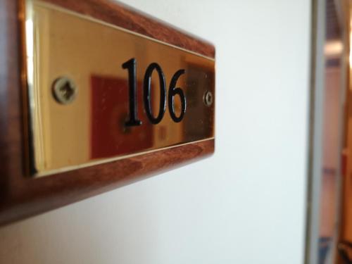 Imagen de la habitación del Hotel Athena B&B. Foto 6