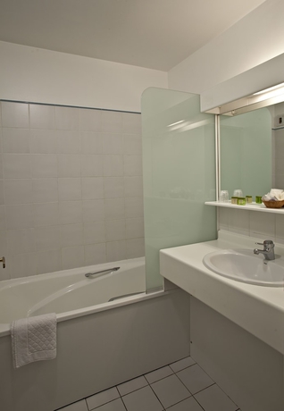 Imagen de la habitación del Hotel Athena, Brides les Bains. Foto 14